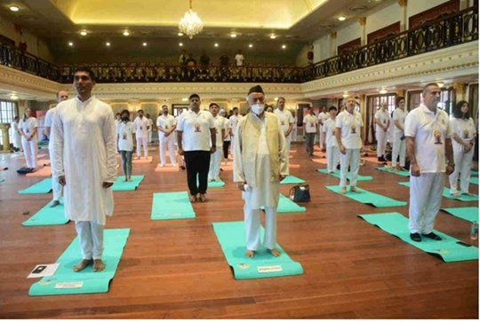Ministry of External Affairs celebrates International Yoga Day With Maharashtra Governor Bhagat Singh Koshyari at Raj Bhawan in Mumbai